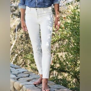 Frank & Eileen Sligo Italian Performance Demin